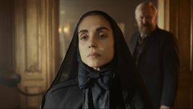 克莉絲汀娜戴爾安娜在《天使之心》飾演修女。（圖／CATCHPLAY提供）