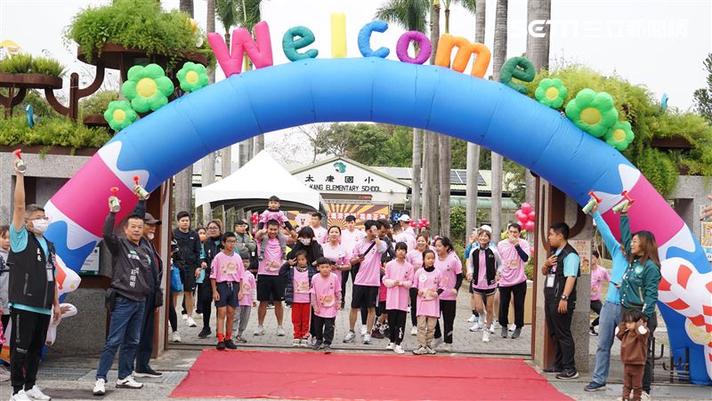 路跑完園遊會吃一波　慈靈宮活動熱鬧登場