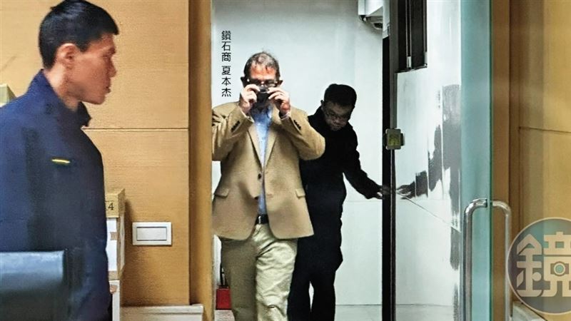 神祕鑽石商身分曝　包飛機助朱國榮逃亡