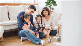 中嘉寬頻攜遠傳friDay購物　推全新智慧生活方案（業配勿用）