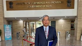 謝金河近期到印度考察。（圖／翻攝自謝金河臉書）