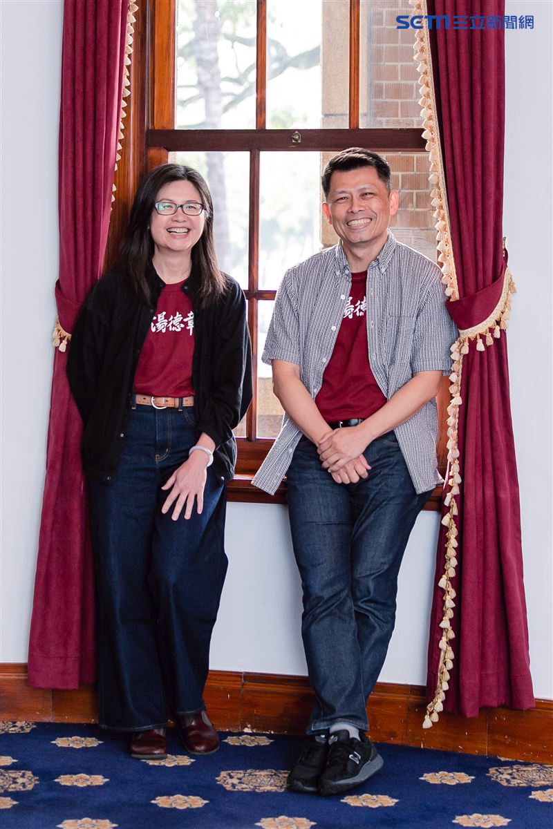 《尋找湯德章》導演黃銘正、連楨惠三立新聞網專訪。（圖／記者楊澍攝影）