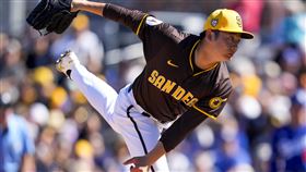 ▲松井裕樹傷癒復出，熱身賽後援1局飆2K。（圖／美聯社／達志影像）