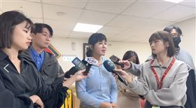 王欣儀講陳重文遭帶走。(圖/王欣儀提供)