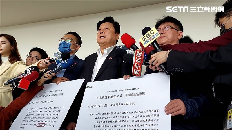 請韓共同提案挨轟　傅崐萁：柯建銘別潑糞