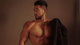 熱衷健身的YouTuber「PEETA葛格」。（圖／翻攝自PEETA 營養健身葛格）