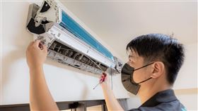 根據台電家用電器普及狀況調查指出，幾乎每個家庭都有裝的冷氣及洗衣機，定期清洗濾網的家庭僅二成（19.5%）。（圖／業者提供）