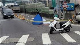 台65,土城,新北,砂石車,電動機車,爆頭,輾過