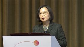 蔡英文出席「台北市屏東同鄉會第20屆第3次會員大會」（圖／總統府提供）