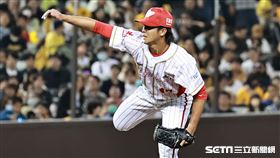 ▲中華職棒35年熱身賽，味全龍第三任投手呂詠臻。（圖／記者劉彥池攝影）