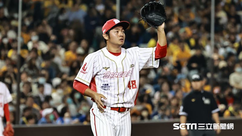 龍「火球男」手肘不適　檢查韌帶是否撕裂