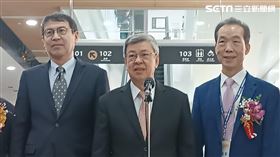 行政院長陳建仁今上午出席「第94屆國醫節慶祝大會暨第16屆台北國際中醫藥學術論壇大會開幕式」前受訪。（圖／記者盧素梅攝影)