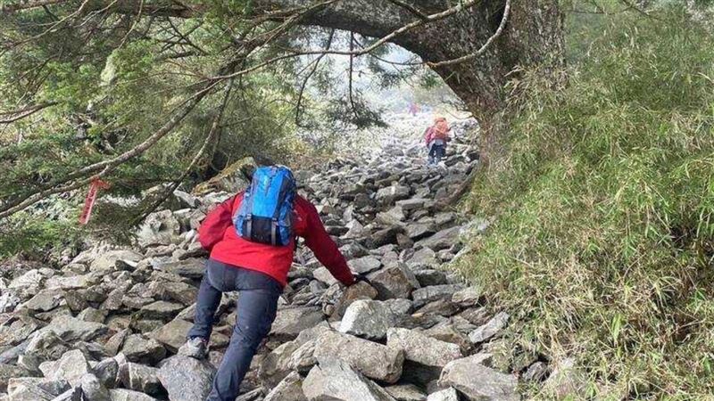 建築師結伴登玉山　不慎失足墜崖慘死