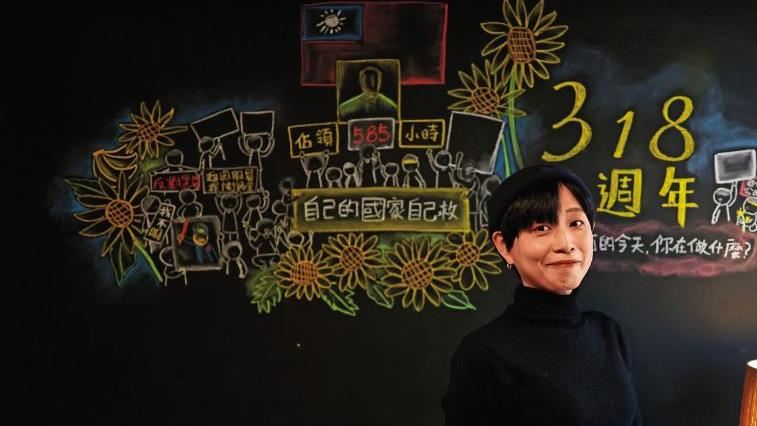 親睹朋友被拖走　她嘆：羞恥感伴我10年