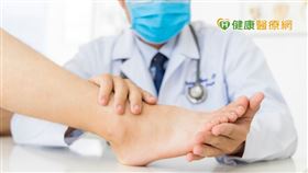 台灣傷口照護學會積極推動衛教知識的推廣，期望幫助糖友遠離糖尿病足！