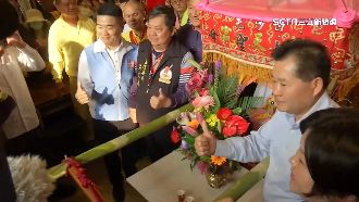 停駕變「駐駕」　香燈腳嗨喊白沙媽給驚喜