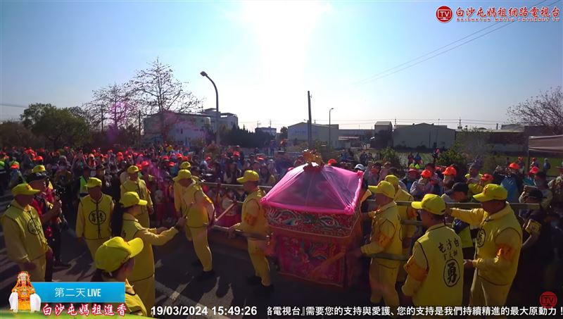 媽祖「沉思60秒」突大轉彎真相融化信徒！