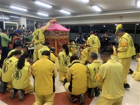 白沙屯媽祖19日晚上駐駕在王田興農公司。（圖／翻攝自白沙屯拱天宮臉書）