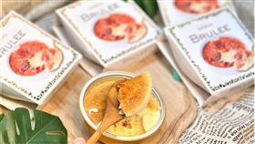 7-ELEVEN冰品，日本焦糖烤布蕾冰淇淋，LOTTE爽冰淇淋，日本NIJIYA系列「藍莓起司蛋糕風味聖代」與「海鹽焦糖堅果風味聖代」，7-ELEVEN提供
