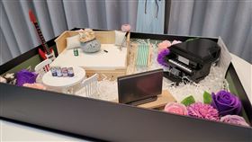 寵物石頭。（圖／Weverse）