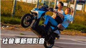 台中少年猴騎車「翹孤輪」耍帥PO網，危險行為只招來一堆罵聲。（圖／翻攝畫面）