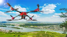 打造台灣首台「動態追蹤雲端AI無人機」智慧城市展亮相（業配勿用）