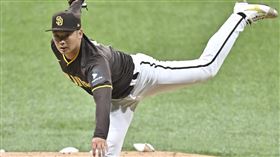 ▲松井裕樹首爾開幕戰登板，0.2局飆1K。（圖／美聯社／達志影像）