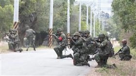 首批一年期新兵期末鑑測 射擊沒過