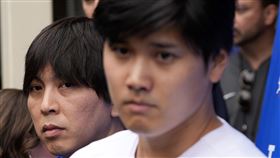 最強翻譯，水原一平，大谷翔平，道奇隊。（圖／美聯社／達志影像）