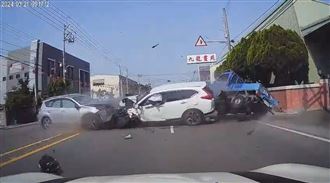 彰化4車恐怖連環撞！貨車翻覆2男2女送醫
