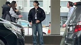 許光漢被網友目擊現身紐西蘭，疑似與陳柏霖一起錄製綜藝《出去一下What a trip》。（圖／翻攝自微博）