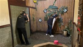 皇池溫泉御膳館情侶遭偷拍。（圖／翻攝畫面）