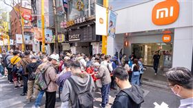 Xiaomi 14 Ultra對比前代更暴升200%以上，整體預購銷量成長約 1.6倍。