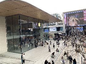 庫克現身北京三里屯蘋果旗艦店（4）