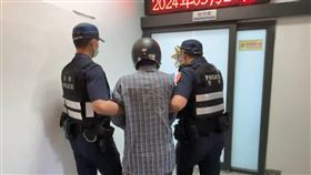 亮槍,喪葬補助,奪槍,移送法辦,水上分局