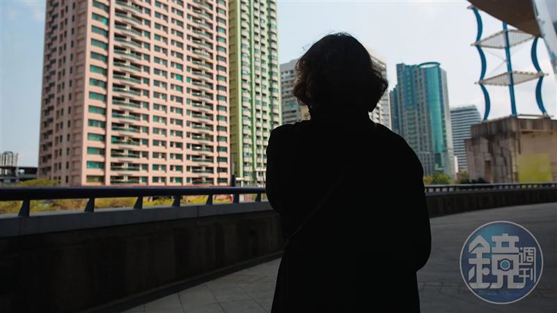 教授得吃壯陽藥！她驚被掏空才知淪小五