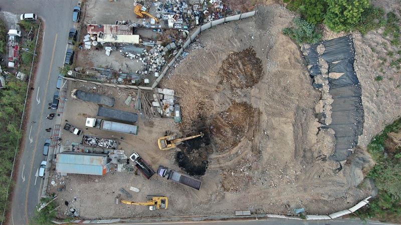 台中戴奧辛案　地檢署起訴後3人續押