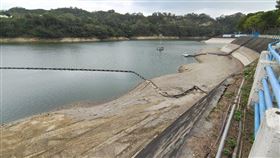 明德水庫灌區評估4/4啟動輪灌作業苗栗縣明德水庫蓄水率25日降至37.1%，跌破4成，為作有效節水，農業部農田水利署苗栗管理處表示，將評估4月4日啟動「供4停4」輪灌作業，加強灌溉管理。中央社記者管瑞平攝  113年3月25日