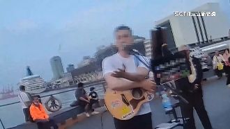 場地未開放仍要唱　街頭藝人與警爆口角