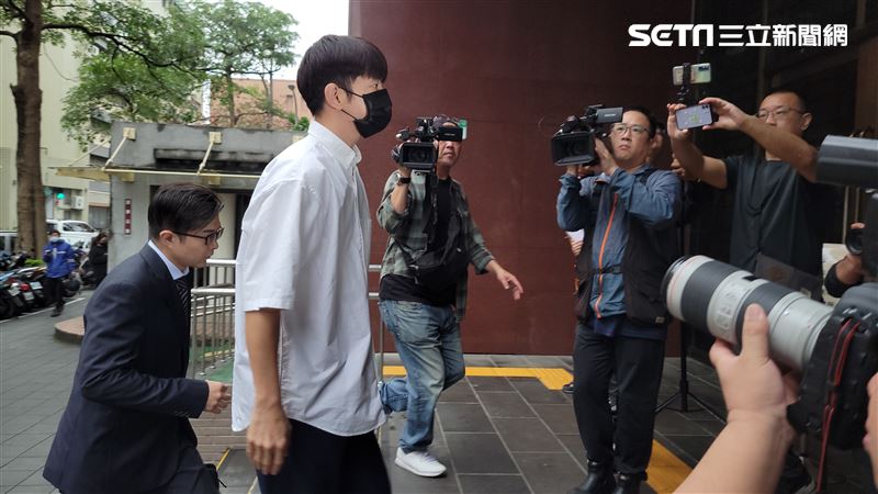 涉強制猥褻再出庭　宥勝8萬交保