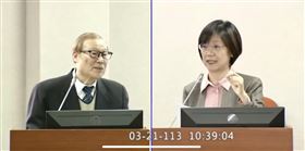 翁曉玲3/21在司法法制委員會，對於「總統至立法院進行國情報告及詢答模式之建議」專題報告，質詢立法院周萬來秘書長。（圖／翻攝自翁曉玲臉書）