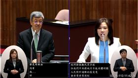 陳建仁赴立法院備詢，承諾TPASS一定不漲價。