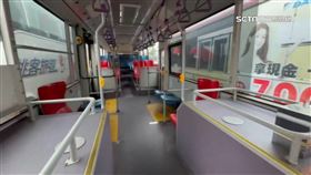 關公車倒立1300

桃園,公車,司機,倒立,不開門,未發車