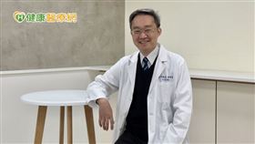 長庚紀念醫院胸腔內科系肺腫瘤及內視鏡科主任柯皓文醫師指出，研究發現，第二代ALK抑制劑在亞洲病人群體的反應率良好，無惡化存活期達41.6個月，隨著服藥時間拉長，副作用管理及用藥安全性就是最重要的考量。