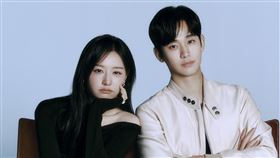 ▲《淚之女王》，金秀賢，金智媛。（圖／Netflix提供）