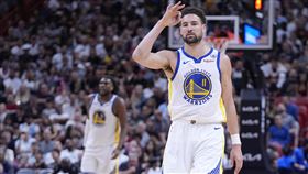 ▲湯普森（Klay Thompson）飆進6顆三分球，勇士滅火保住西區第10。（圖／美聯社／達志影像）