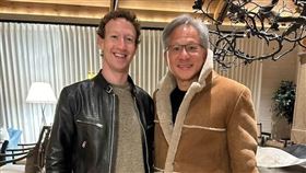 祖克柏與黃仁勳合照（圖／翻攝自祖克柏IG）