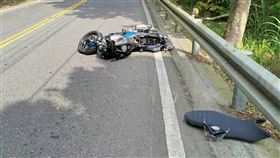 北宜,機車,過彎,卡普,護欄,自撞,新北