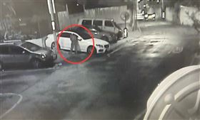 新北,板橋,擊破器,車窗,行竊,進口車,竊盜罪,