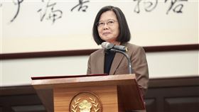 接見日本台灣交流協會會長　蔡總統致詞總統蔡英文（圖）14日在總統府接見日本台灣交流協會會長大橋光夫，她說，大橋光夫在台灣剛完成總統大選就訪台，並向正副總統當選人表達祝賀，展現台日之間友好情誼。中央社記者裴禛攝　113年1月14日